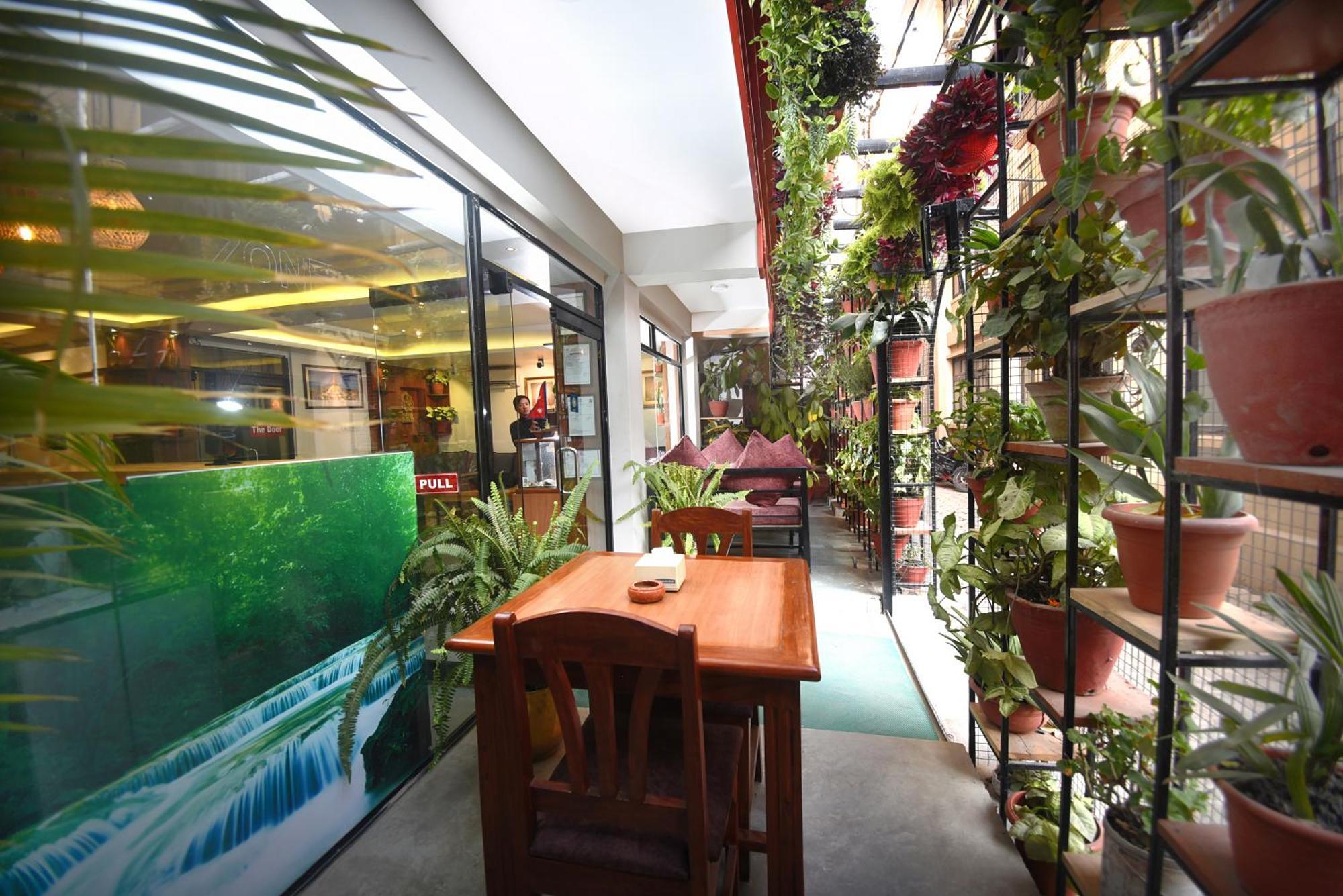 Hotel Mums Home Catmandu Exterior foto